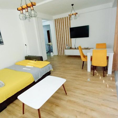 Bjanka Square Apartments Скопье Экстерьер фото