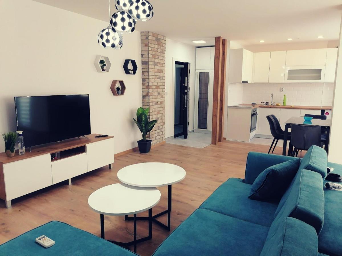 Bjanka Square Apartments Скопье Экстерьер фото
