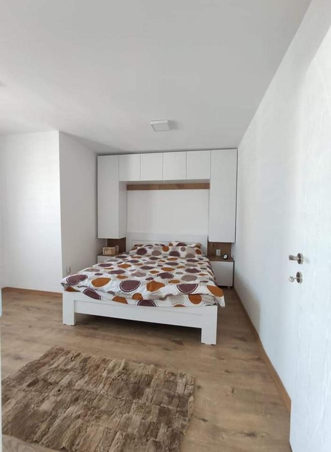 Bjanka Square Apartments Скопье Экстерьер фото